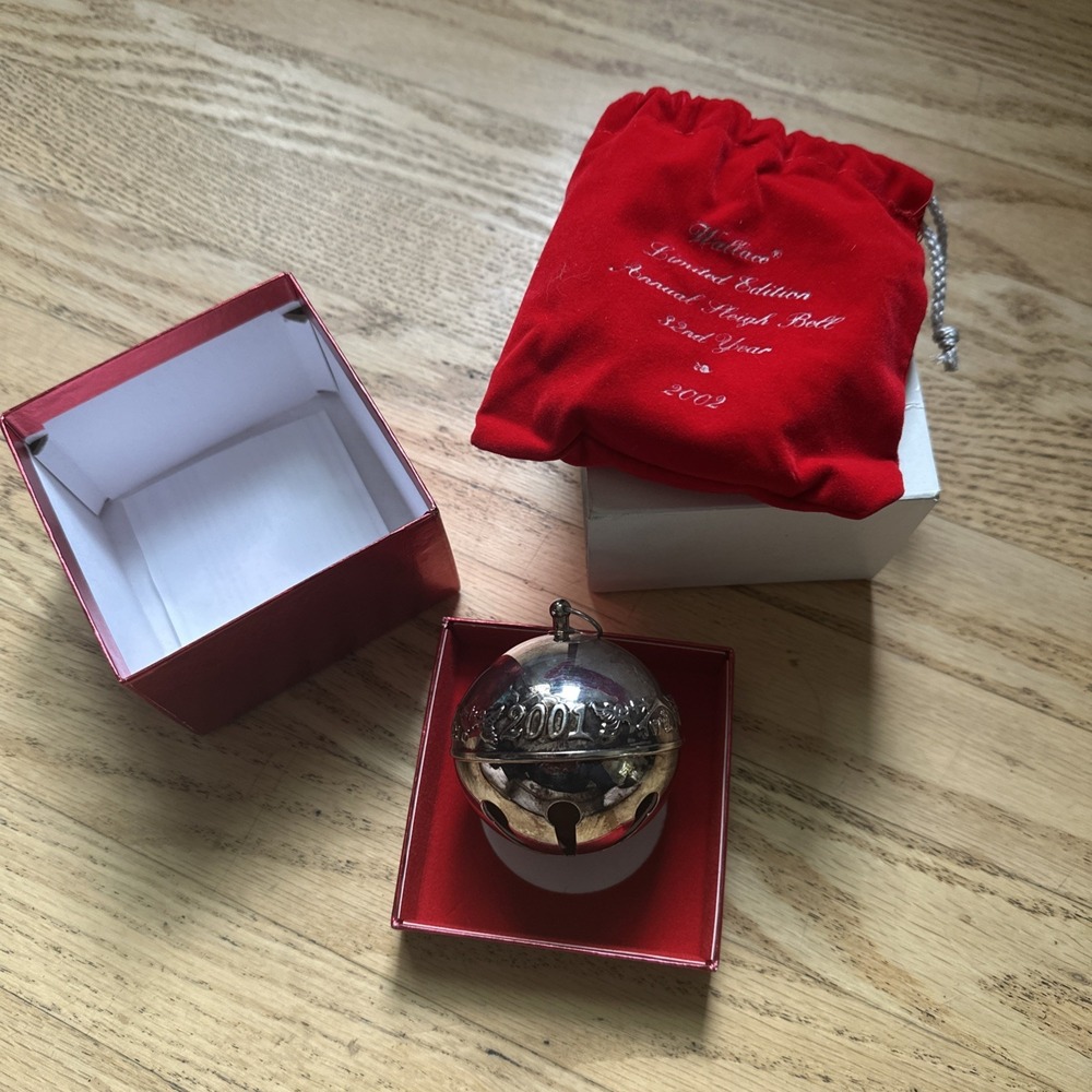 2001 Wallace Sleigh Bell Ornament In Box Holidays Collector Christmas Silver